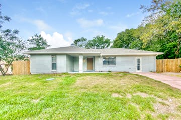 3053 Stanton Ave Spring Hill, FL 34609
